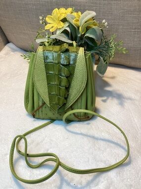 Unique Green Croc-Texture Leather Mini Crossbody Bag